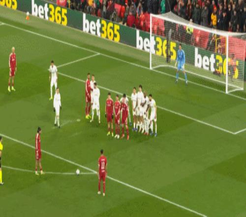 王晔短道速,滑赛受伤,急送医院,滚球购买平台,滚球平台官方网站,滚球平台,(集团)官方网站,十大滚球购买平台